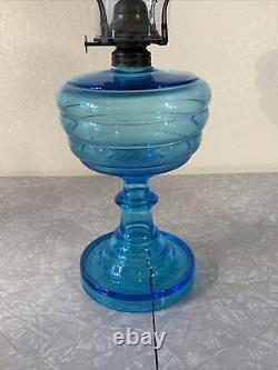 VINTAGE ANTIQUE EARLY GLASS PEDESTAL OIL LAMP Blue Beehive Bubble Petticoat