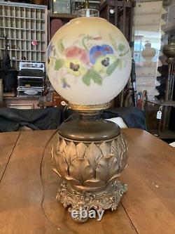 VINTAGE ANTIQUE OIL KEROSENE TABLE LAMP GWTW BANQUET GLASS BRASS Cast Iron Base