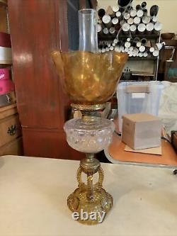 VINTAGE Antique Oil TABLE LAMP GWTW BANQUET Parlor GLASS Cathedral EAPG With SHADE