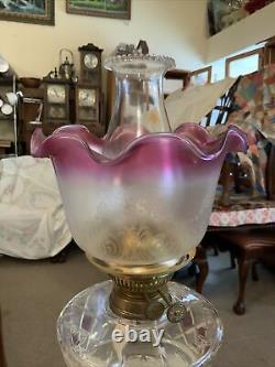 VINTAGE Antique Oil TABLE LAMP GWTW BANQUET Parlor GLASS With SHADE Flash Slough