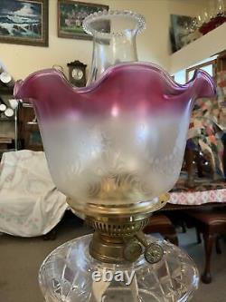 VINTAGE Antique Oil TABLE LAMP GWTW BANQUET Parlor GLASS With SHADE Flash Slough