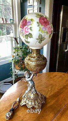 Victorian Banquet Oil Lamp Cherub P & A Royal Converted Electric