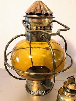 Vintage 1900's Sherwood Brass Onion Ship Oil Lamp Amber Glass Nice