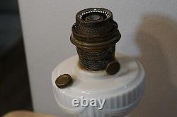 Vintage Aladdin Alacite Tall Lincoln Drape Oil Lamp with NU-Type Model B Burner