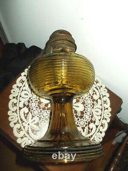 Vintage Aladdin Oil Lamp Amber Beehive Nu-type Model B Chicago