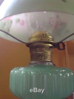 Vintage Antique Aladdin Cathedral Green Moonstone Jadeite Glass Oil Lamp & Shade