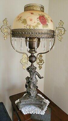 Vintage Beautiful Large Victorian Parlour Oil/Lamp withCupid/Cherub and Crystals