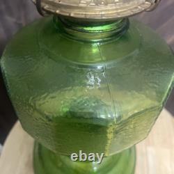 Vintage EARLY AMERICAN Green Flash HOMESTEADER Oil Lamp 18.5 in