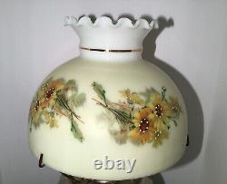 Vintage Rayo Oil Kerosene Lamp With Glass Chimney & Hand Painted Globe 1900's