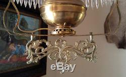 Vintage Victorian Hanging Library Oil Lamp with Puffy Glass Grape Shade, 70 Prisms