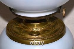 Vtg Edward Miller E. M & Co Solar H. Painted Blue Floral Gwtw Parlor Lamp 16 1/2