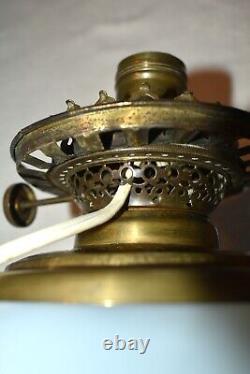 Vtg Edward Miller E. M & Co Solar H. Painted Blue Floral Gwtw Parlor Lamp 16 1/2