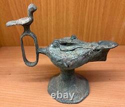 Wonderful Museum Quality Rare Ancient Roman Bronze Oil Lamp