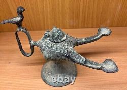 Wonderful Museum Quality Rare Ancient Roman Bronze Oil Lamp