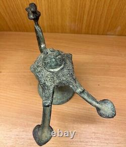 Wonderful Museum Quality Rare Ancient Roman Bronze Oil Lamp