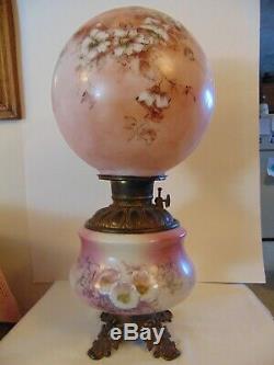 Wow! ANTIQUE Hand Painted Gone with the Wind Oil Kerosene Lamp And Font 21
